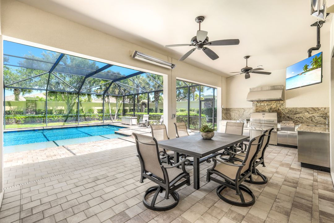 9266 Quarry Dr, Naples, FL 34120
