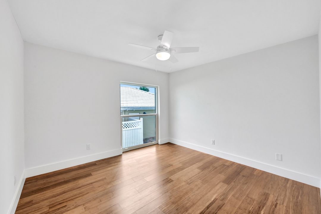 396 Conners Ave, Naples, FL 34108