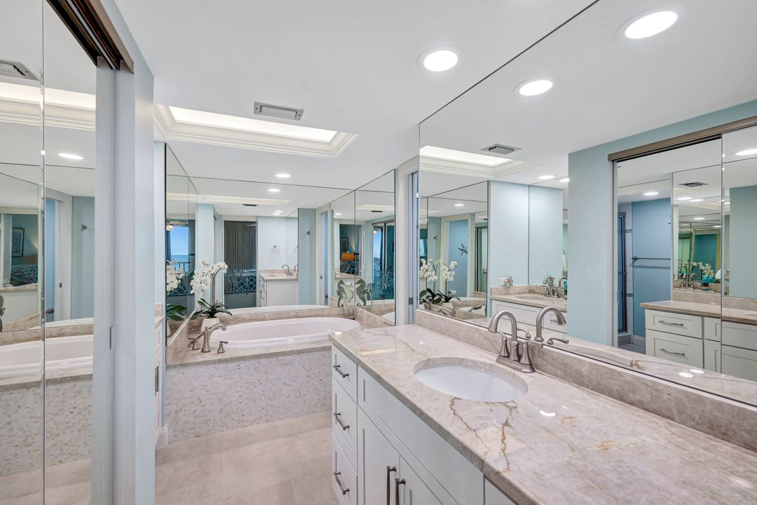 2297 W Gulf Dr #4A, Sanibel, FL 33957
