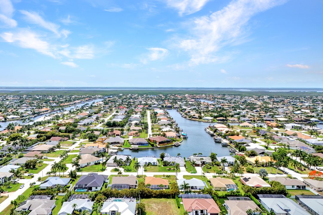 5008 SW 21st Pl, Cape Coral, FL 33914