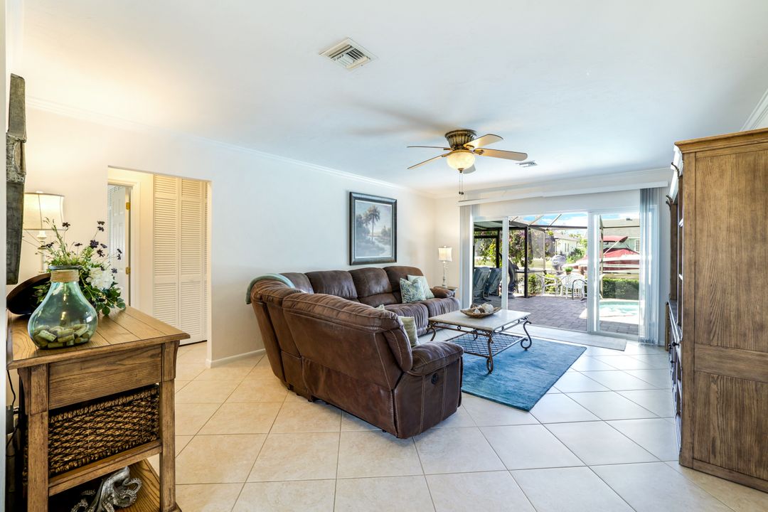 20 Hickory Ct, Marco Island, FL 34145