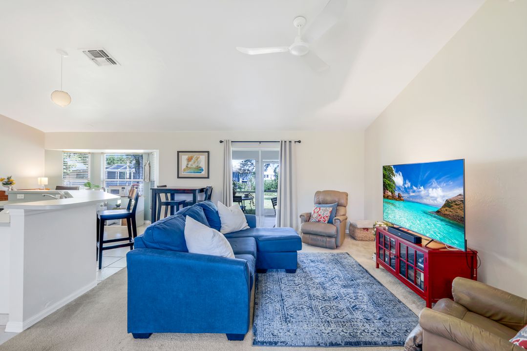 2127 SE 5th Pl, Cape Coral, FL 33990