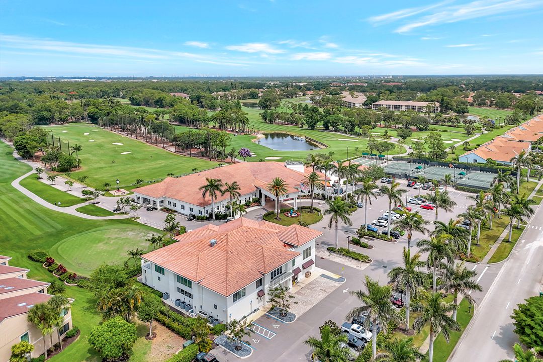 1051 Foxfire Ln #309, Naples, FL 34104