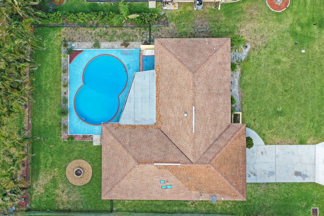 524 SE 36th St, Cape Coral, FL 33904