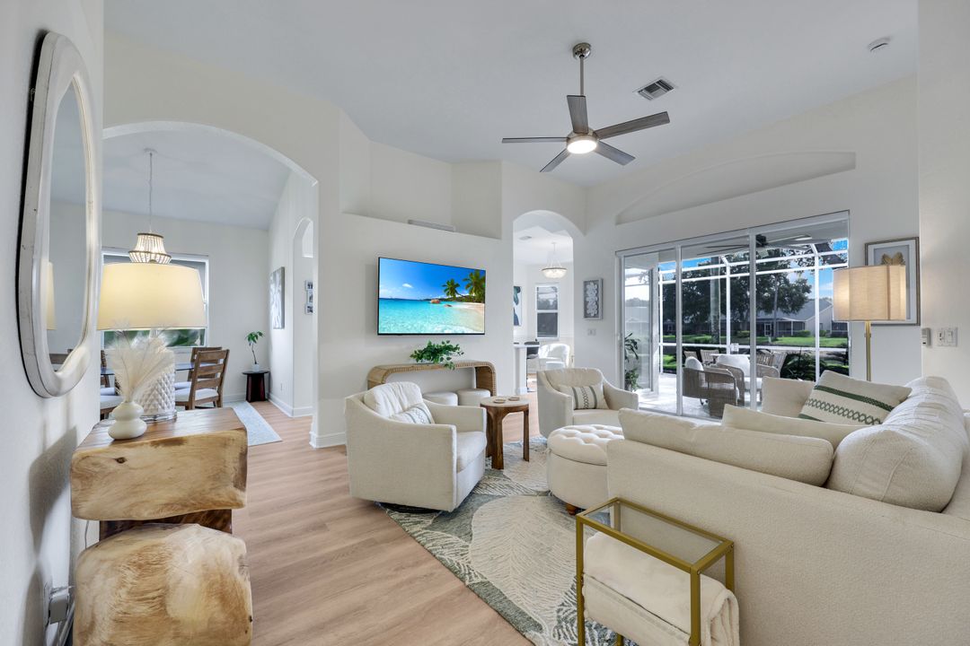 8058 Tauren Ct, Naples, FL 34119