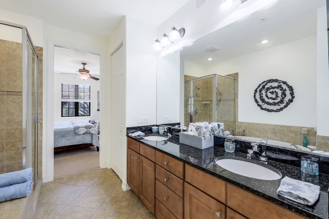 9082 Albion Ln S #6702, Naples, FL 34113