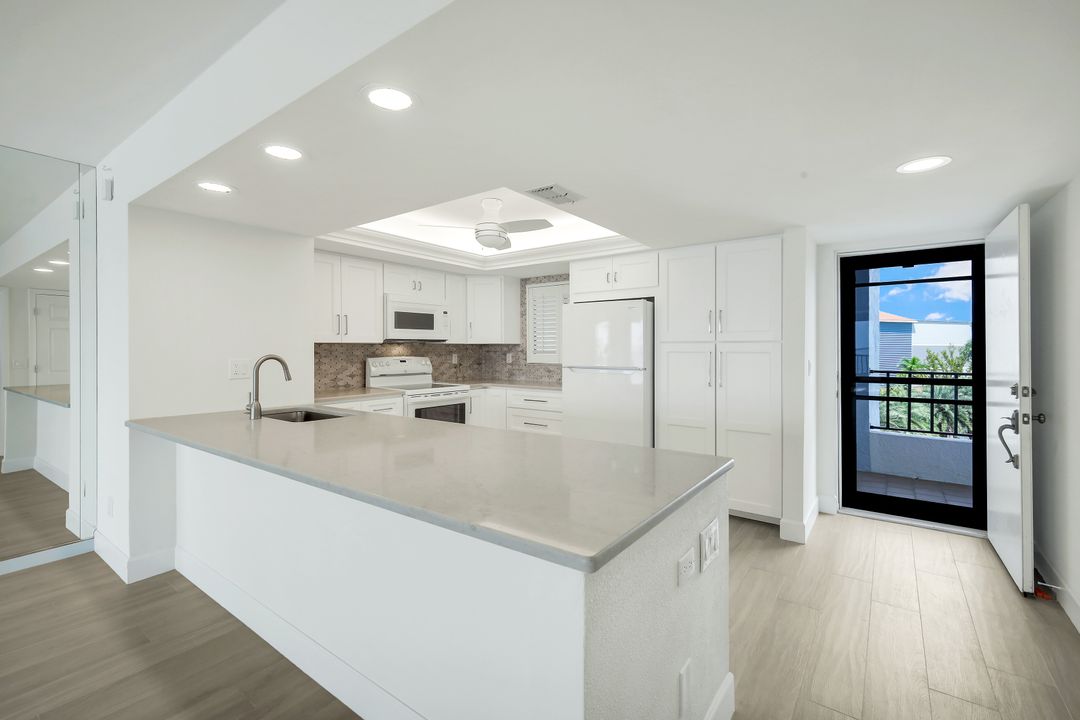 15011 Punta Rassa Rd  #403, Fort Myers, FL 33908