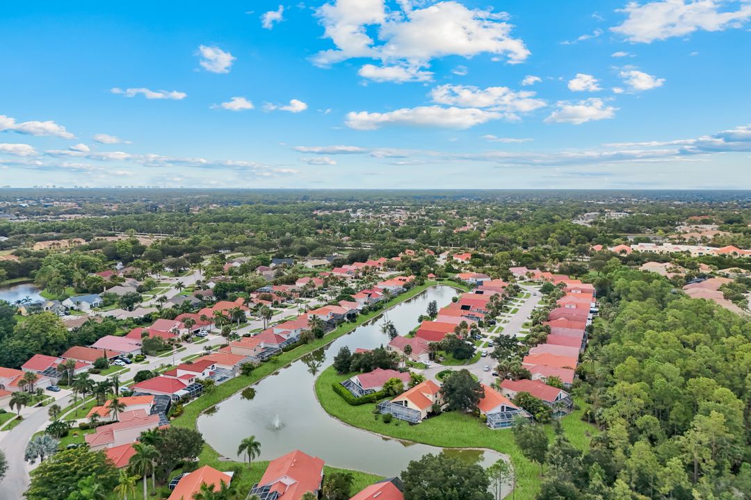 172 Sabal Lake Dr, Naples, FL 34104