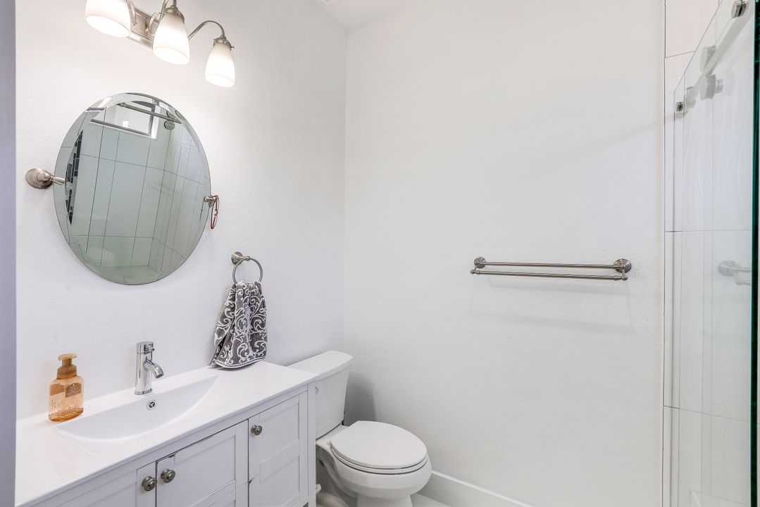 2550 SW 27th Pl, Cape Coral, FL 33914