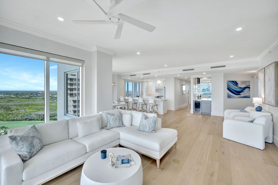 4951 Bonita Bay Blvd #2205, Bonita Springs, FL 34134