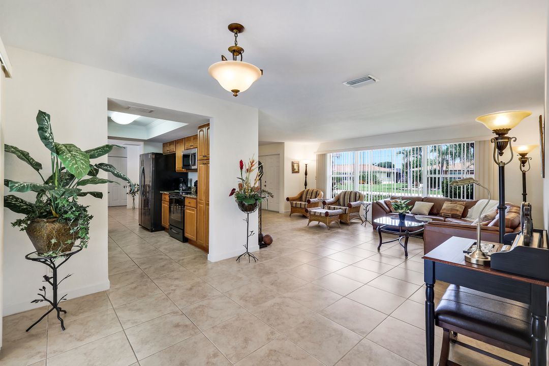 1444 Willshire Ct, Cape Coral, FL 33904