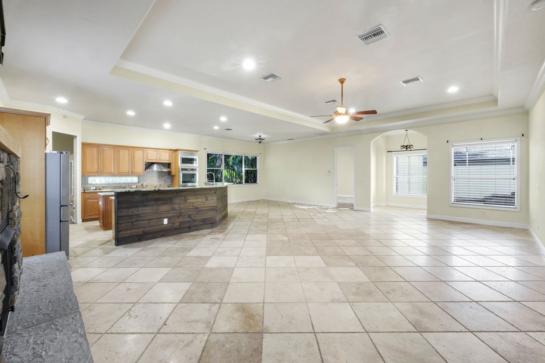 13760 Willow Bridge Dr, North Fort Myers, FL 33903