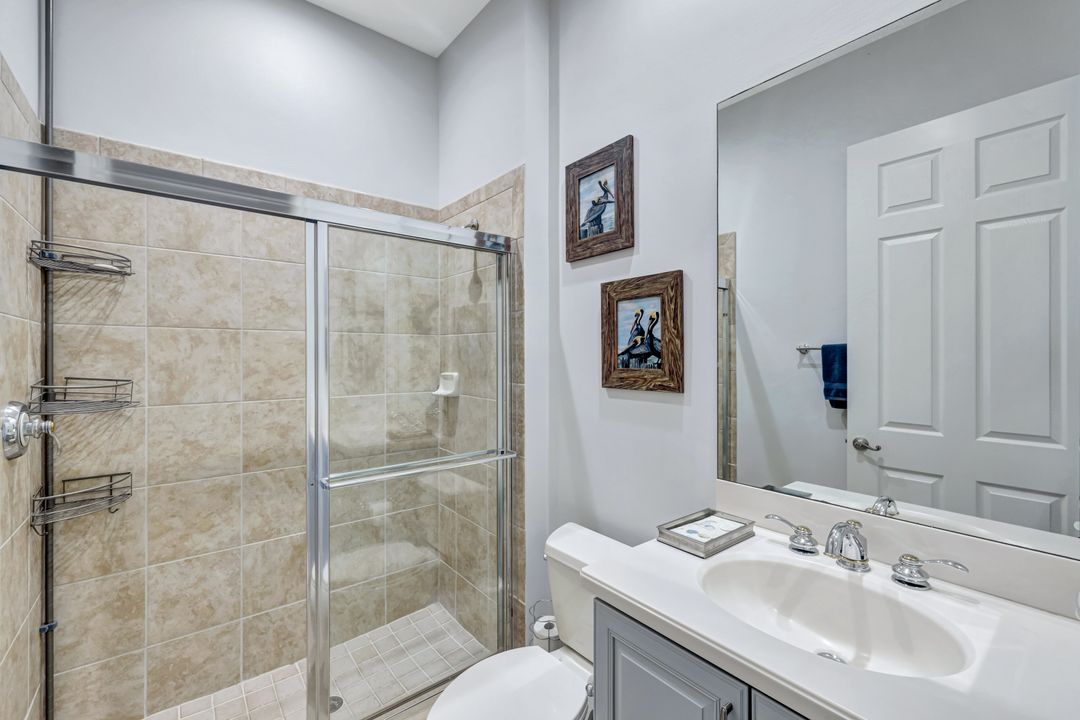7842 Hawthorne Dr #1703, Naples, FL 34113