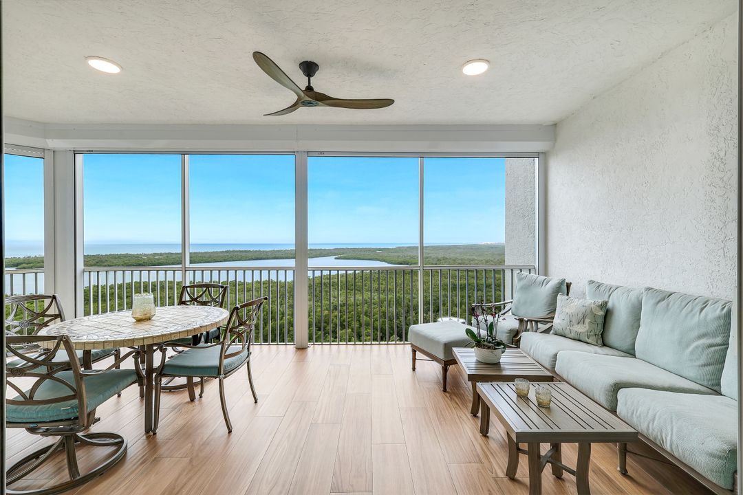 275 Indies Way #1202, Naples, FL 34110