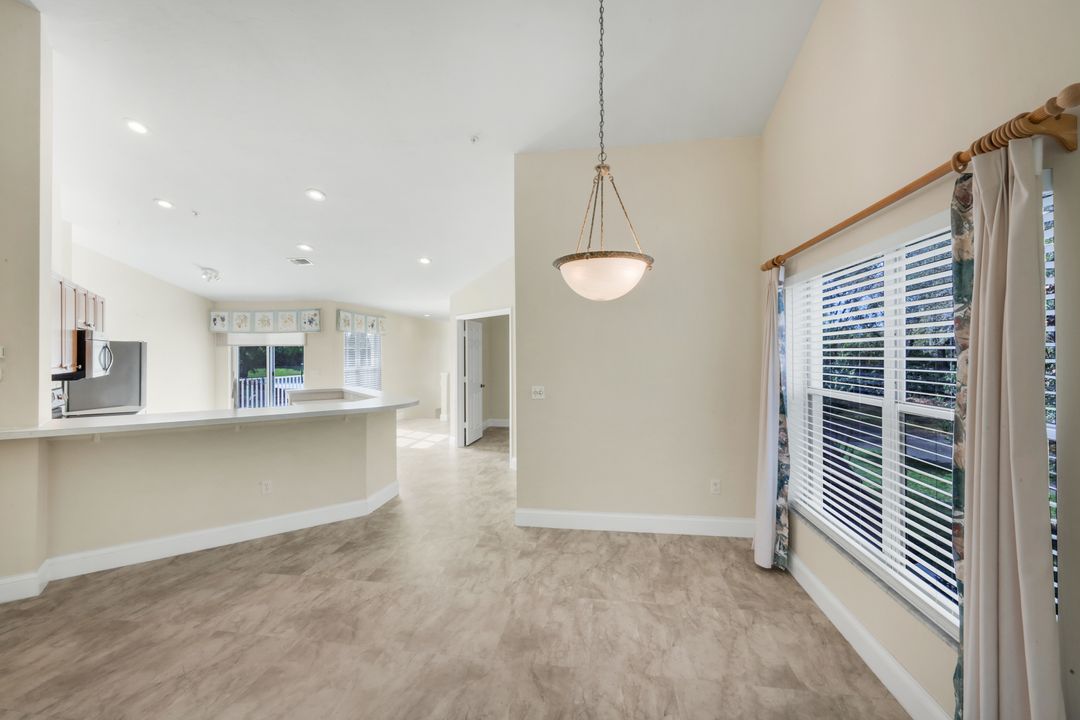 4940 Deerfield Way #201, Naples, FL 34110