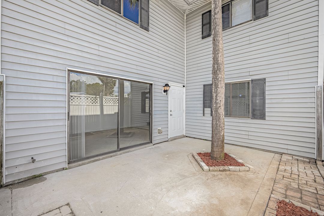 7737 Tamara Lee Ct #101, Fort Myers, FL 33907