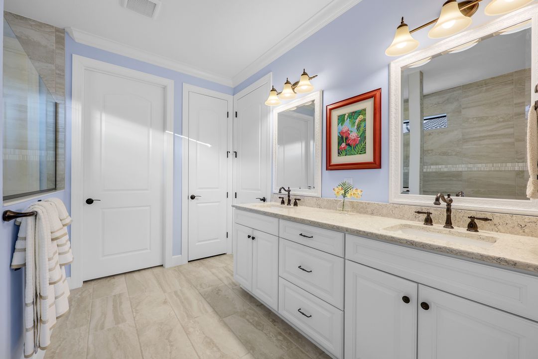 9328 Surfbird Ct, Naples, FL 34120