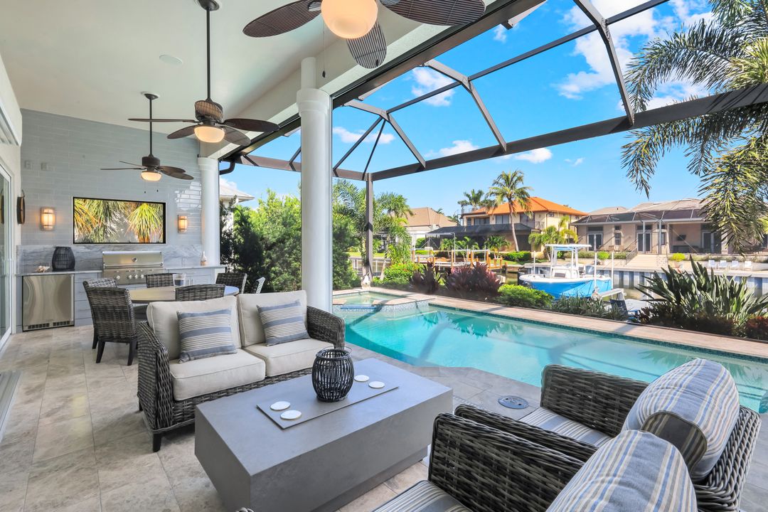 820 Giralda Ct, Marco Island, FL 34145