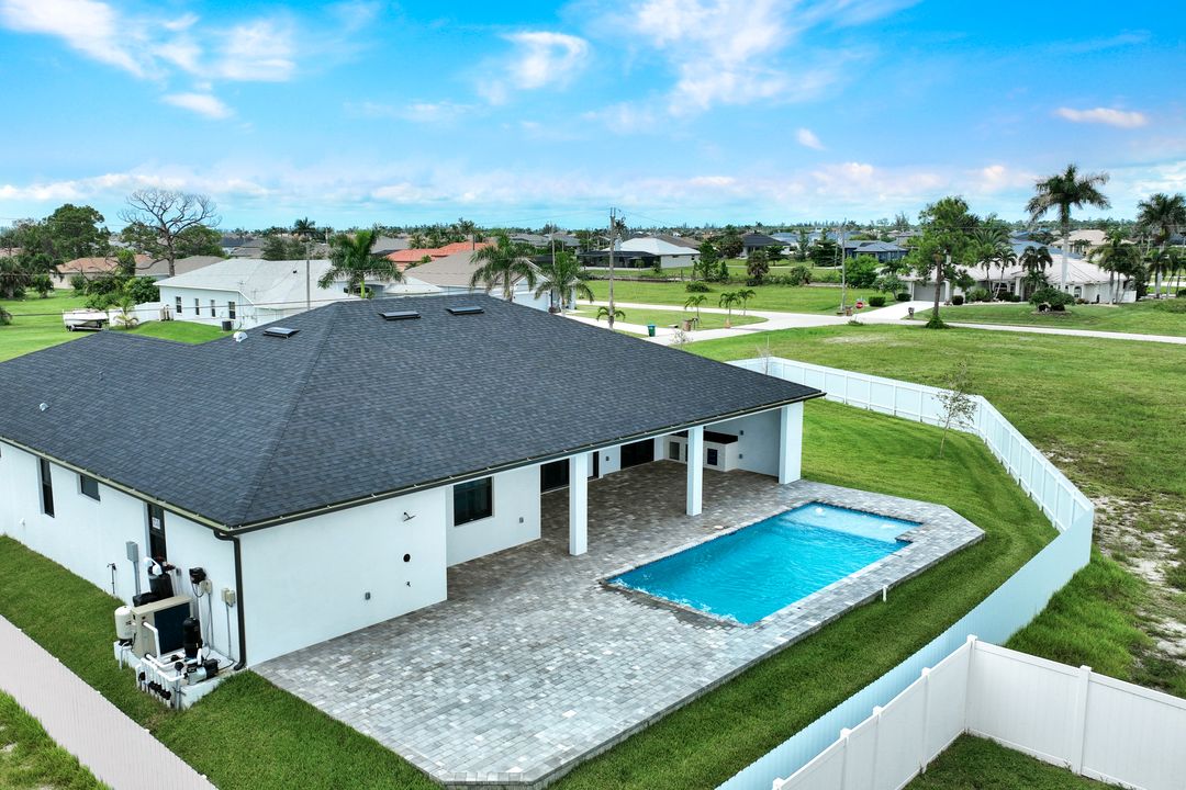 1639 NW 33rd Ave, Cape Coral, FL 33993