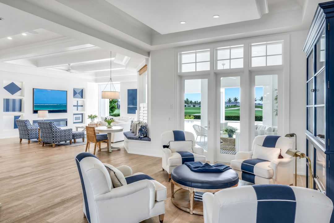 16744 Prato Way, Naples, FL 34110