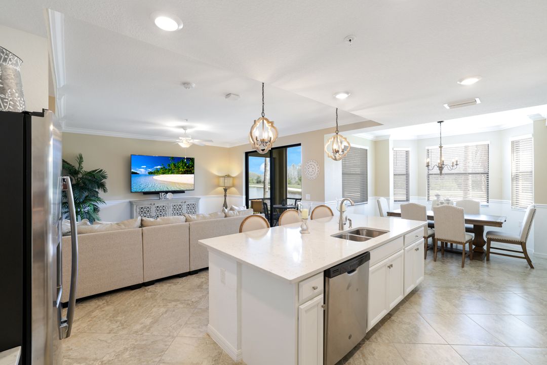 9590 Trevi Ct #5313, Naples, FL 34113