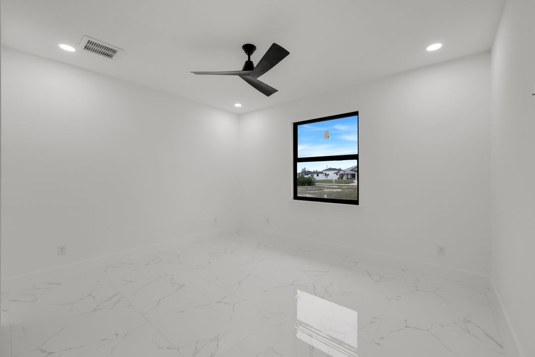 4321 NW 32nd St, Cape Coral, FL 33993