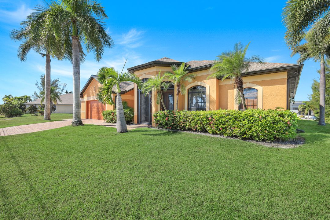 2832 SW 17th Ave, Cape Coral, FL 33914