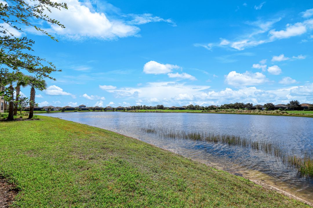 9385 Pocida Ct #203, Naples, FL 34119