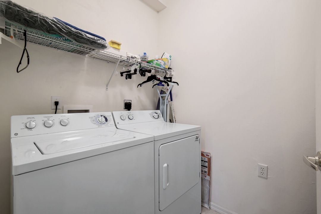 3425 Laurelgreens Ln S #203, Naples, FL 34119