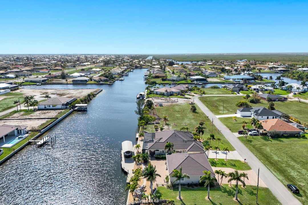 1503 NW 41st Pl, Cape Coral, FL 33993