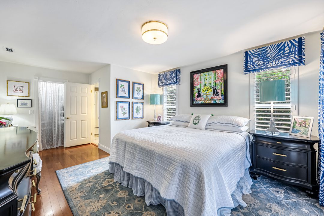 87 Burning Tree Dr, Naples, FL 34105