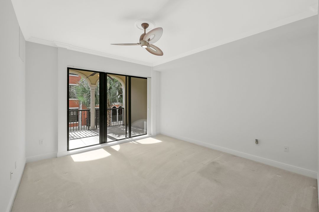 23191 Fashion Dr #201, Estero, FL 33928