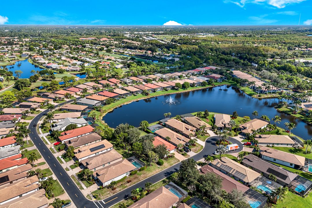 9909 Casabella Way, Bonita Springs, FL 34135