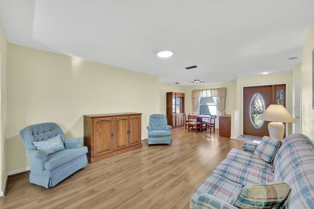 9857 Owlclover St, Fort Myers, FL 33919