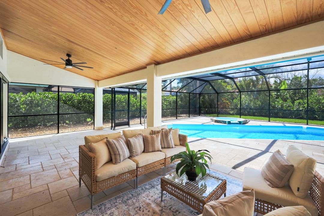 235 Silverado Dr, Naples, FL 34119