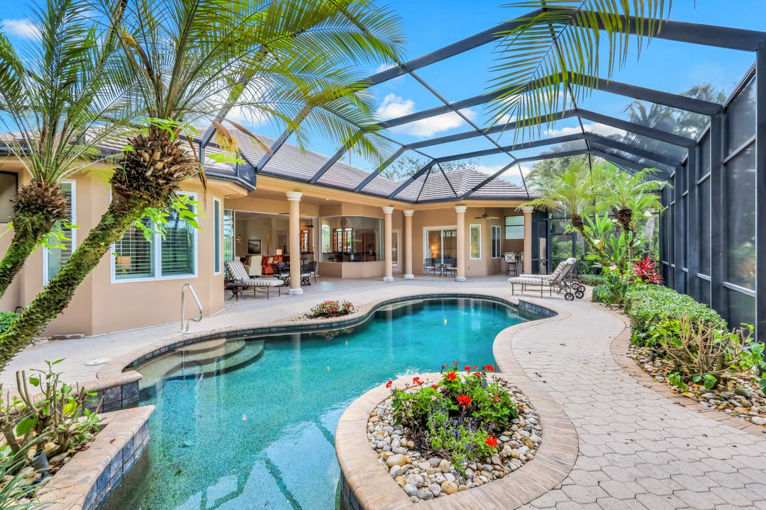 23092 Shady Knoll Dr, Bonita Springs, FL 34135