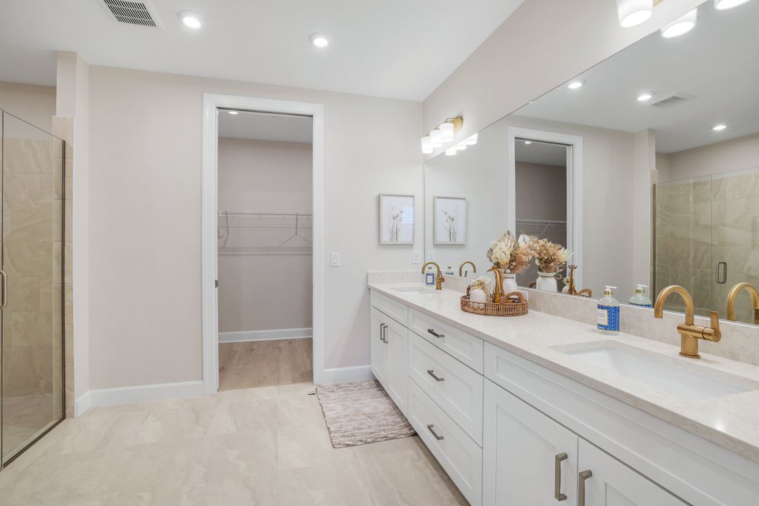 15336 Lucerna St #104, Naples, FL 34114