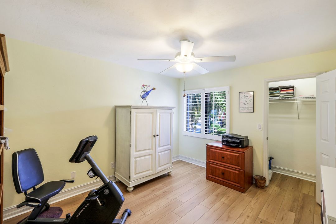 2294 Anchorage Ln #C, Naples, FL 34104