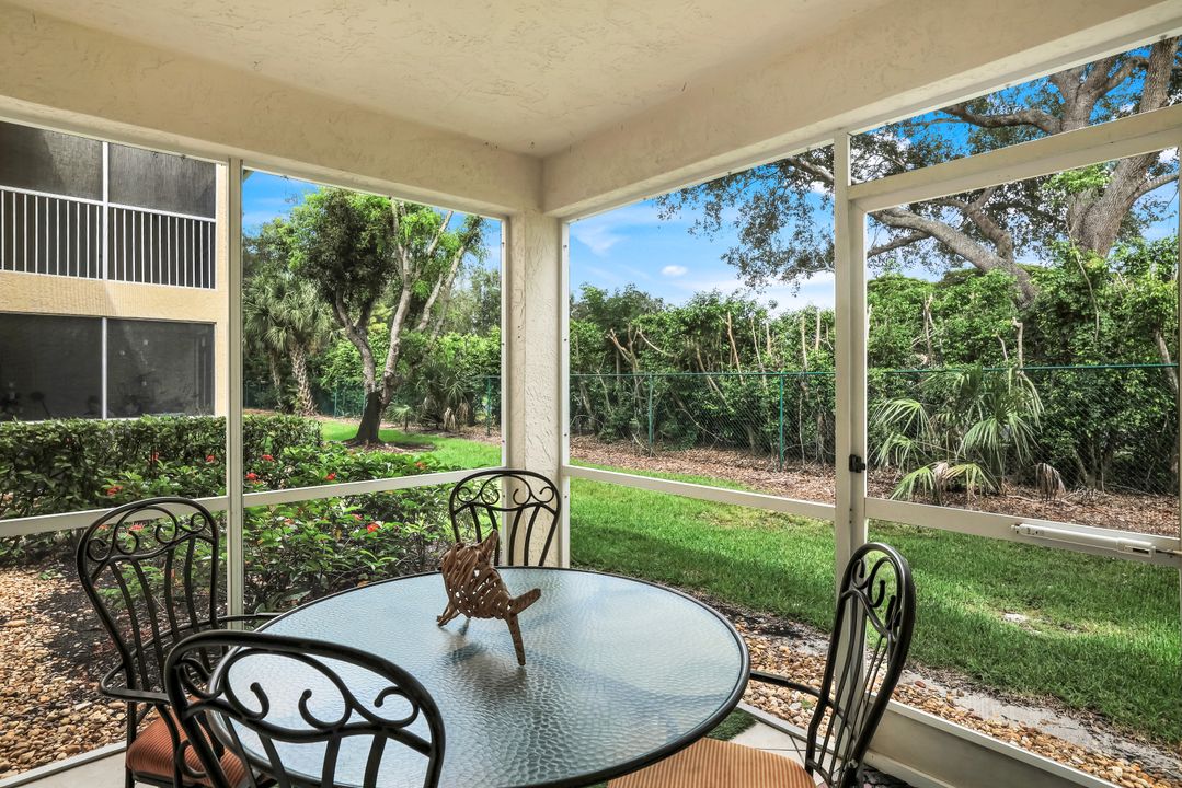 7774 Jewel Ln #103, Naples, FL 34109
