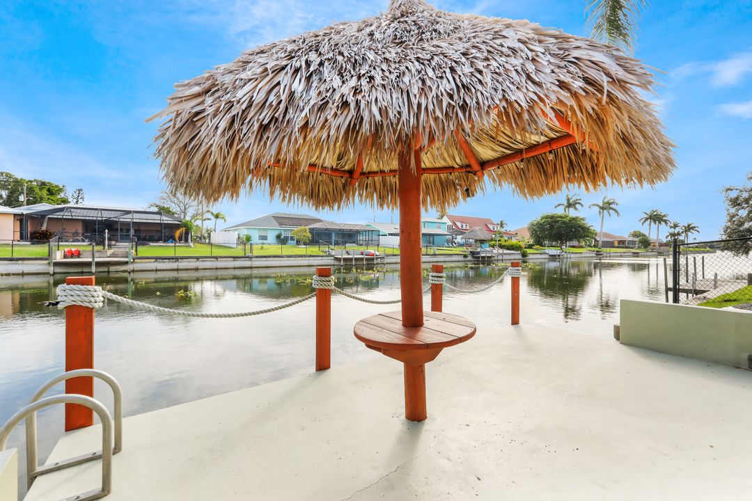 3325 SW 5th Pl, Cape Coral, FL 33914