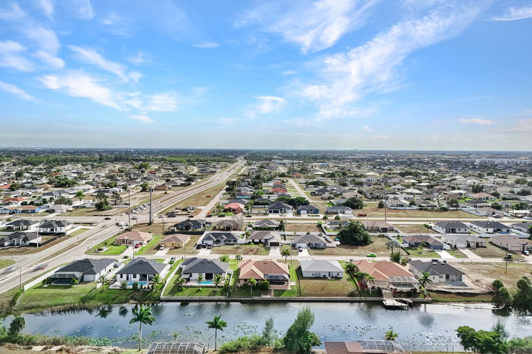 13 NW 8th Terrace, Cape Coral, FL 33993