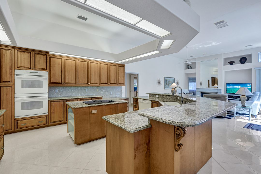 24421 Woodsage Dr, Bonita Springs, FL 34134