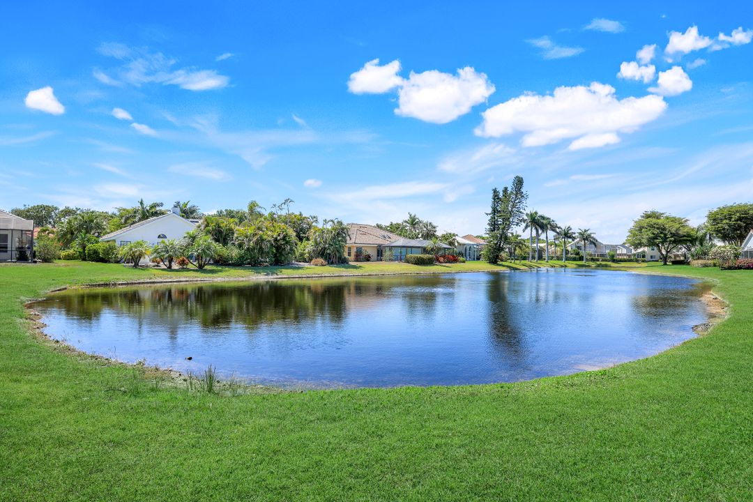 28901 Regis Ct, Bonita Springs, FL 34134