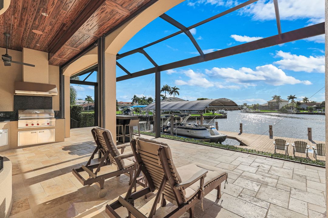 80 Anchor Ct, Marco Island, FL 34145