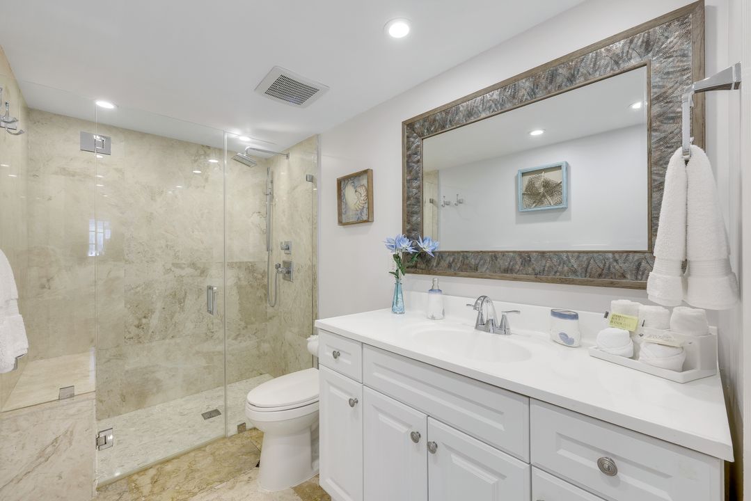 544 Seagrape Dr, Marco Island, FL 34145