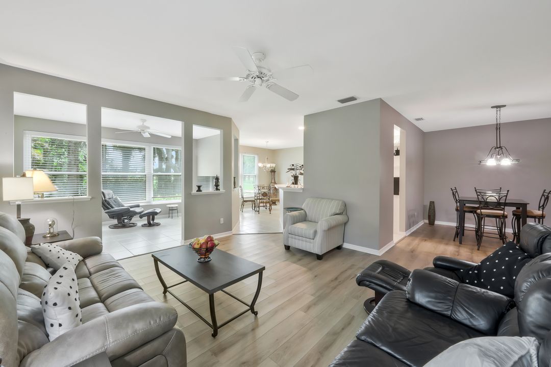 1340 Charleston Square Dr #101, Naples, FL 34110