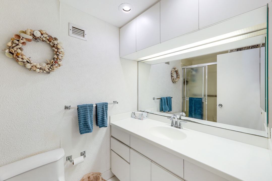 140 Seaview Ct #1705N, Marco Island, FL 34145
