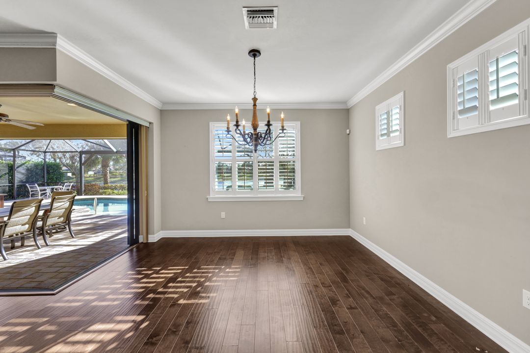 11807 Dixon Dr, Fort Myers, FL 33913