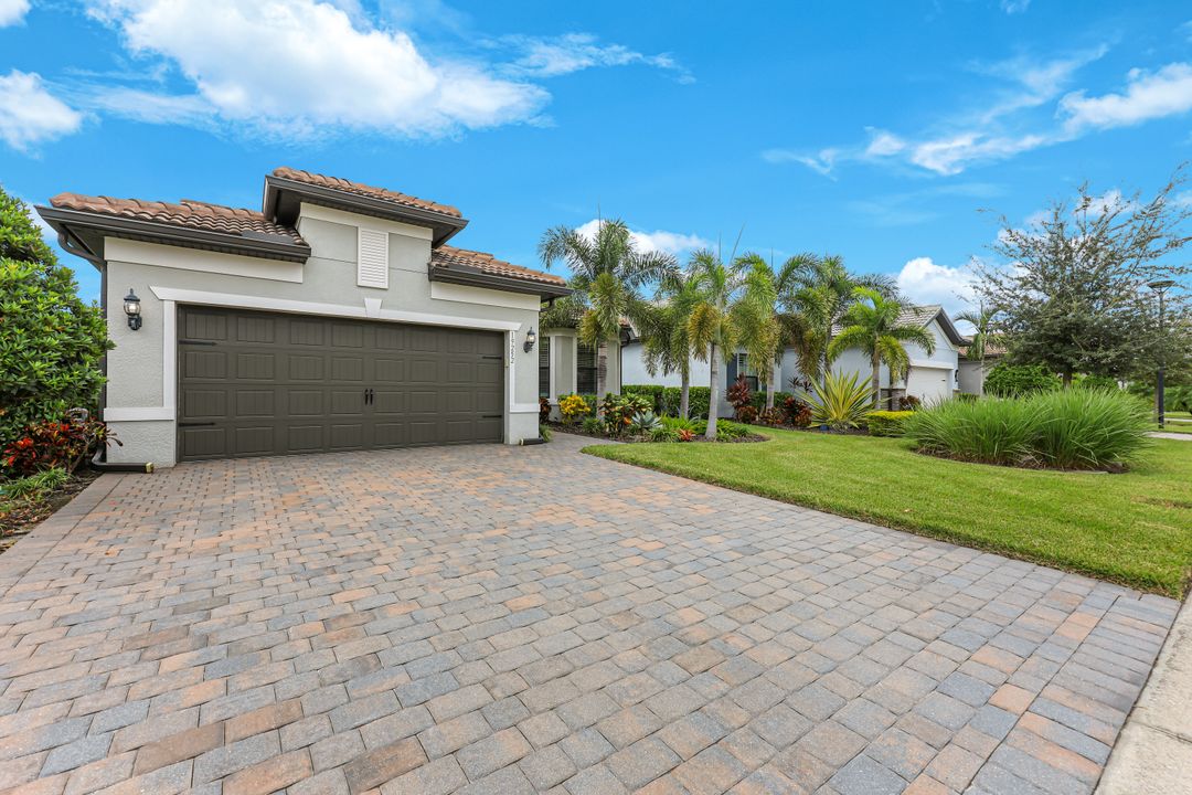 19252 Aqua Shore Dr, Fort Myers , FL 33913
