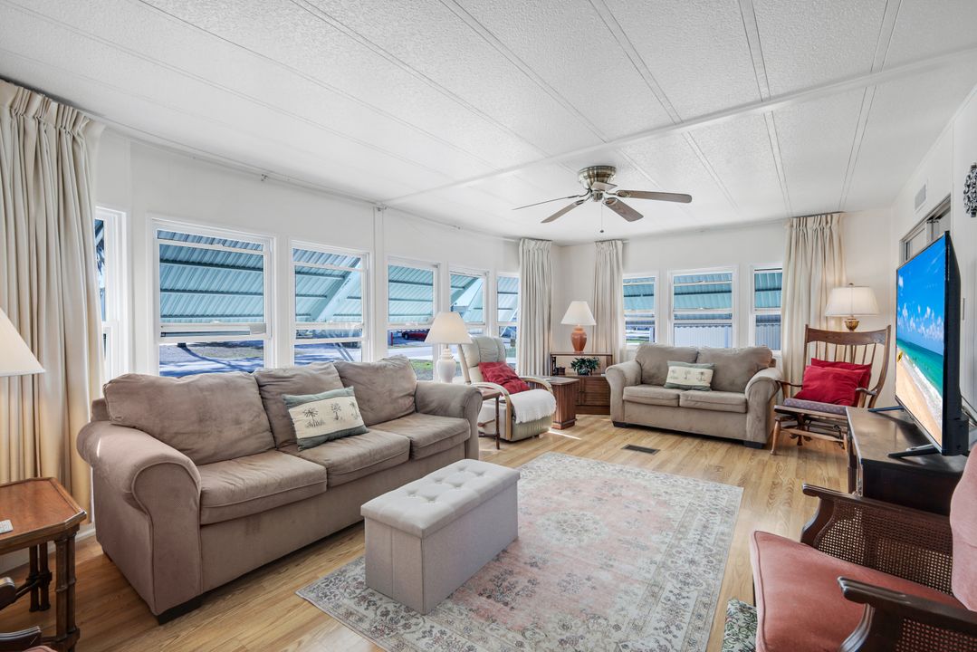 27520 Bourbonniere Dr, Bonita Springs, FL 34135